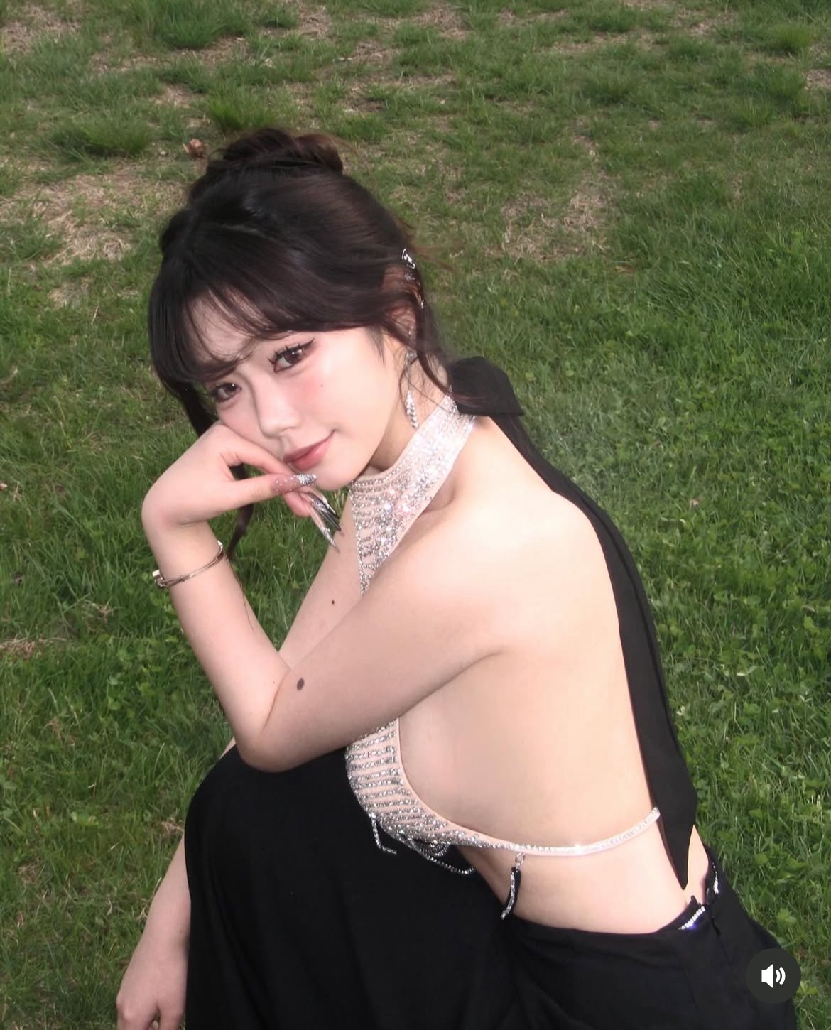 tzu yu side boob #fWsXIpgP