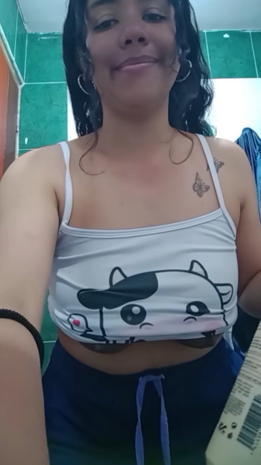 Random chicks #bIUXWt8k