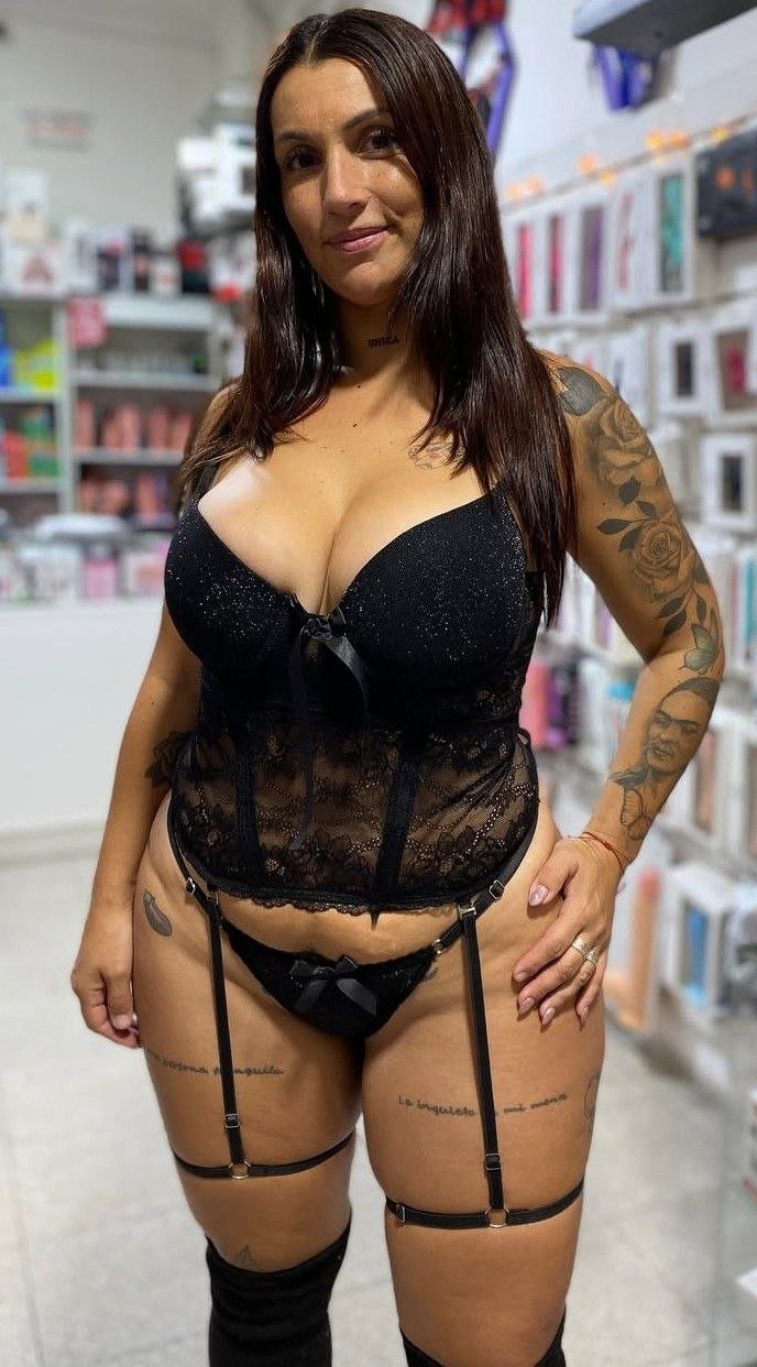 Hermosa milf argenta bien culona 🤤 #QGgFfDxN