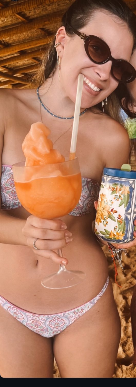 Seguidor pediu para vazar a putinha ana #bfd8sO2n